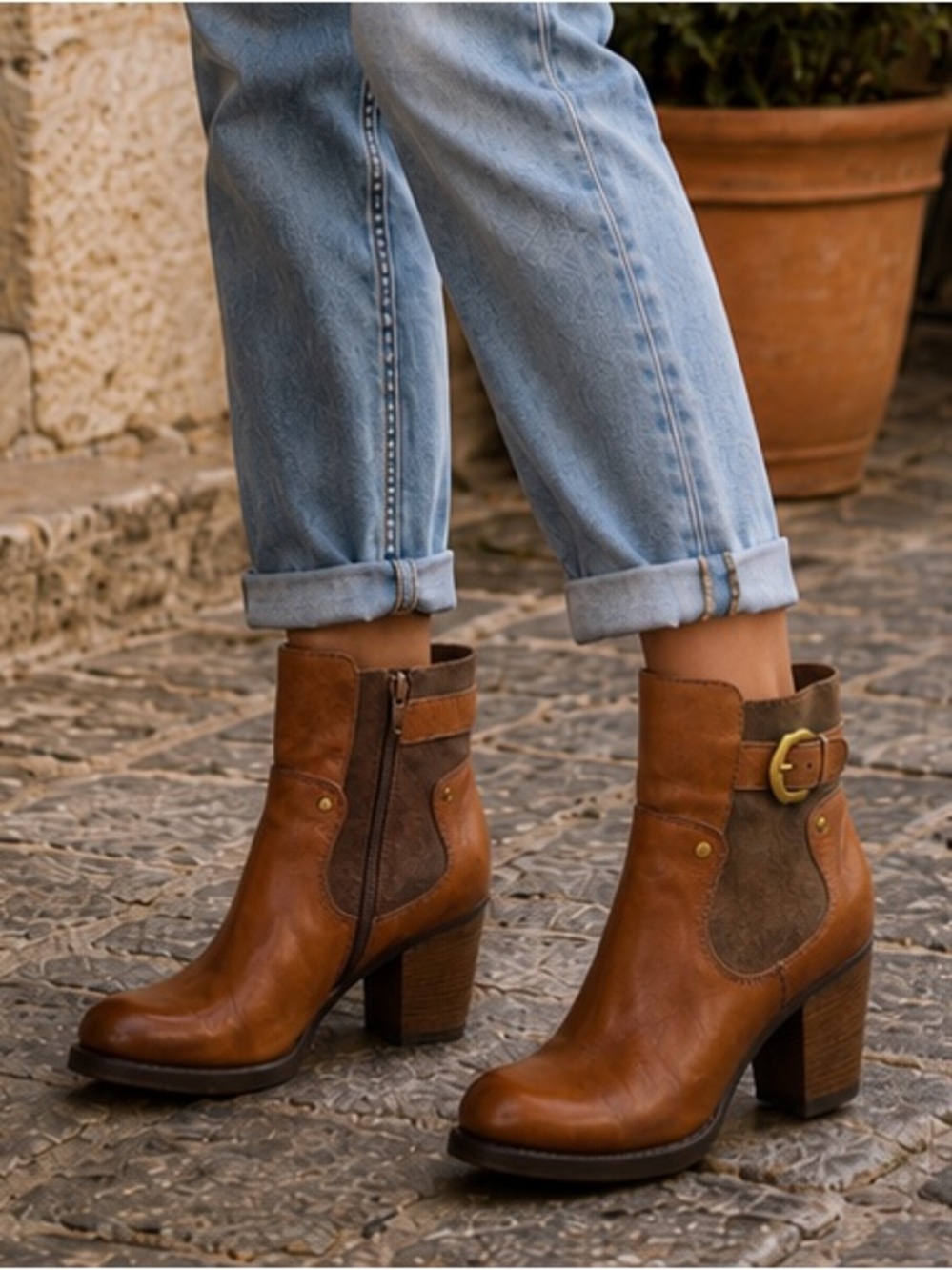Naturalizer Giddy Leather Heeled Ankle Boots Brown 7.5W